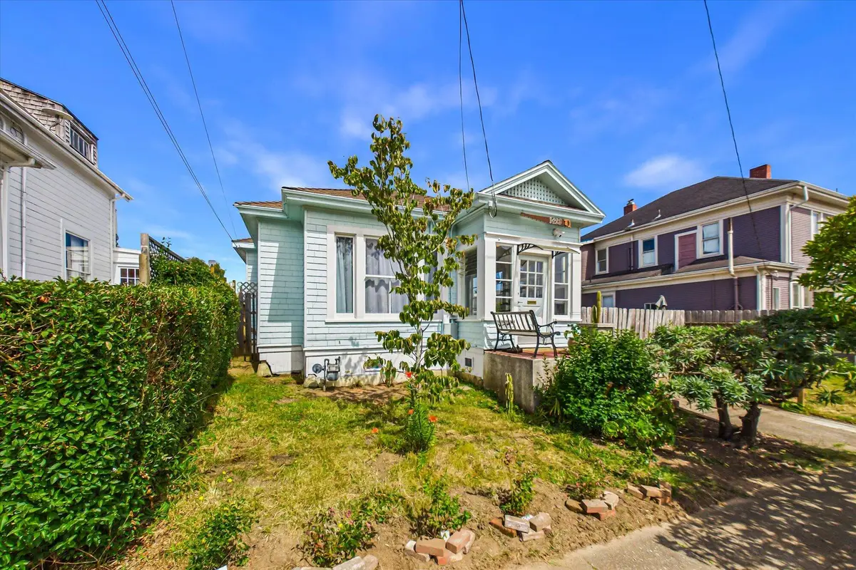 1423 L Street, Eureka, CA 95501 - #1