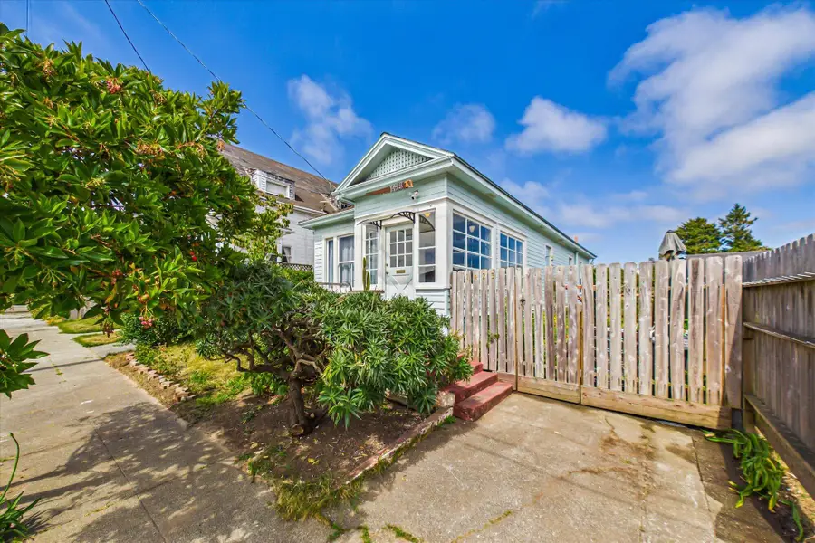1423 L Street, Eureka, CA 95501 - #3