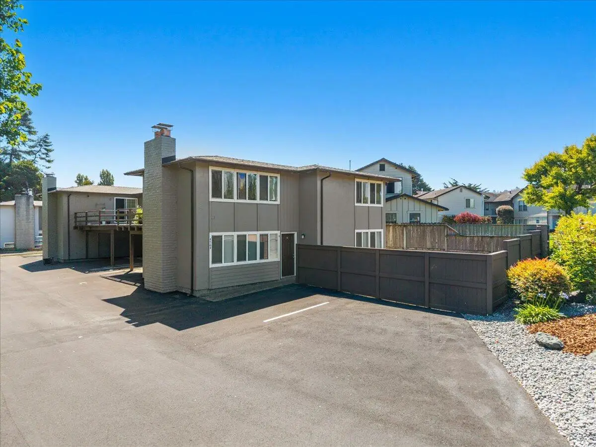 4564 Valley West Boulevard, Arcata, CA 95521 - #1