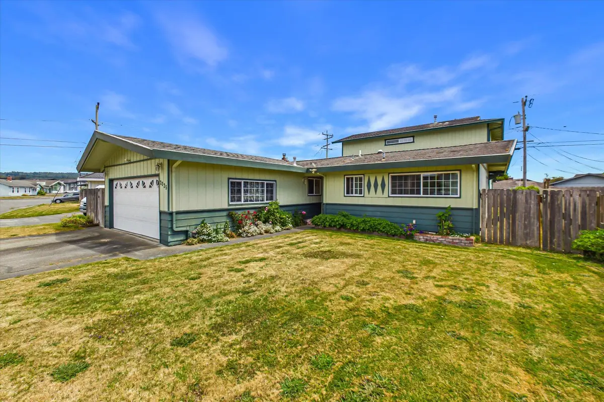 2025 11th Street, Arcata, CA 95521 - #1