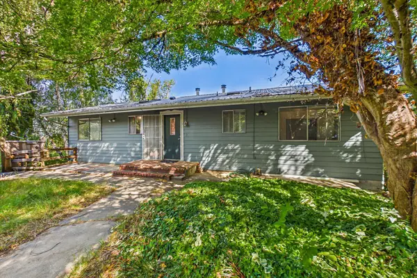 390 Carpenter Lane, Hoopa, CA 95546