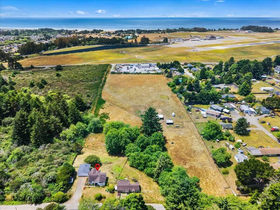 3466/3470 Dows Prairie Road, McKinleyville, CA 95519 - #3