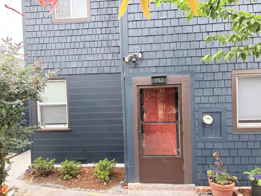 952 Bingen Avenue, Eureka, CA 95503 - #3