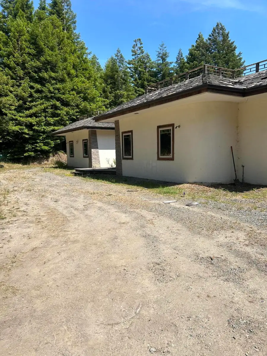 955 Dinsmore Ranch Road, Rio Dell, CA 95562 - #3