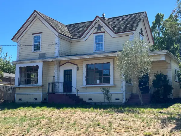 275 Orchard Street, Rio Dell, CA 95562