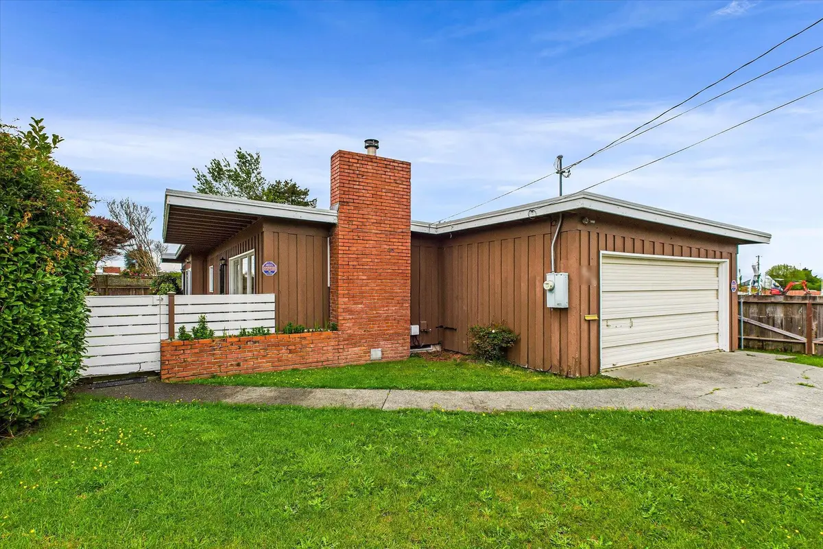 2714 Pine Street, Eureka, CA 95501 - #1
