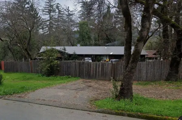 737 Briceland Road, Redway, CA 95560