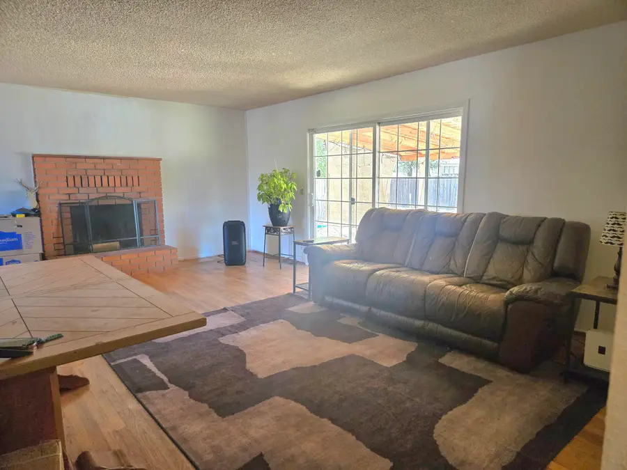 984 Camino Court, Redding, CA 99999 - #2