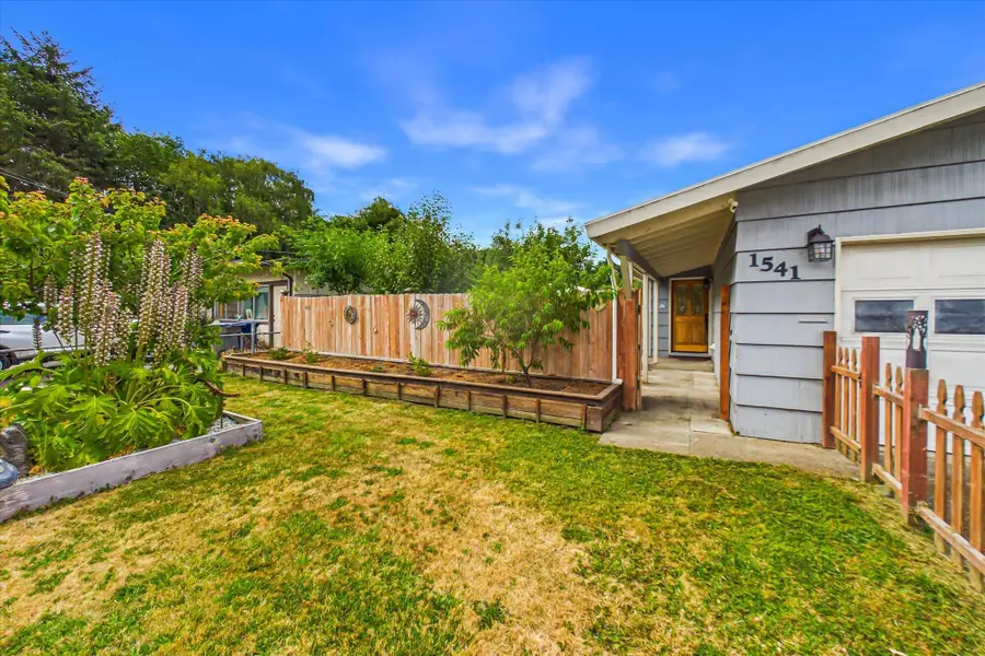 1541 Stromberg Avenue, Arcata, CA 95521 - #3