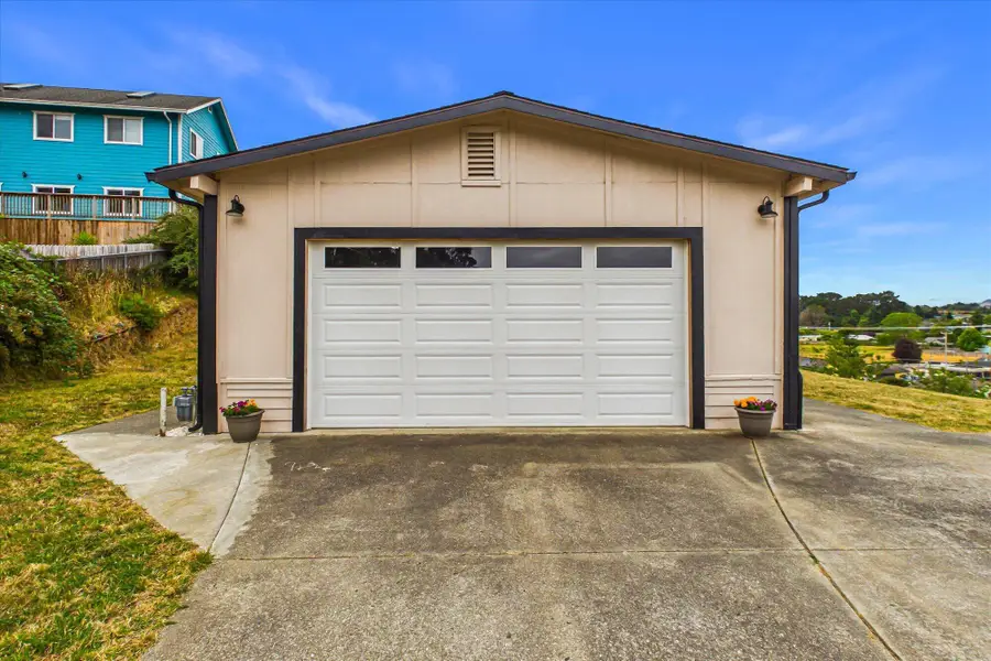 3746 Jones Court, Fortuna, CA 95540 - #2