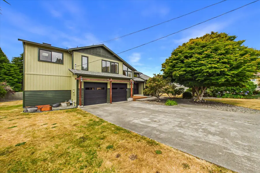1781 Campton Road, Cutten, CA 95503 - #3