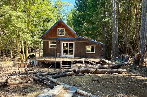 1650 Mcdonald Creek Road, Burnt Ranch, CA 95527