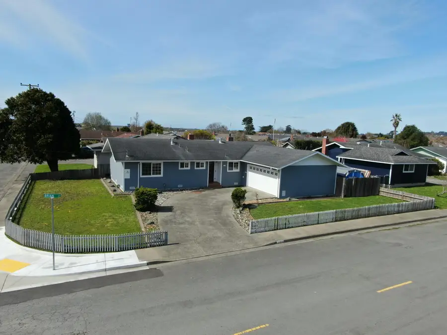 3106 Brian Court, Arcata, CA 95521 - #2