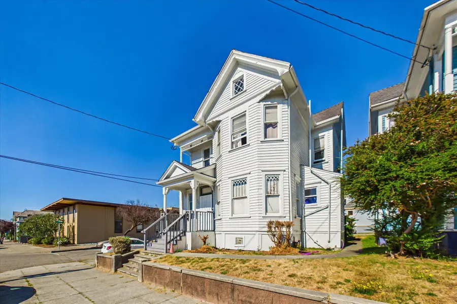 905 F Street, Eureka, CA 95501 - #3