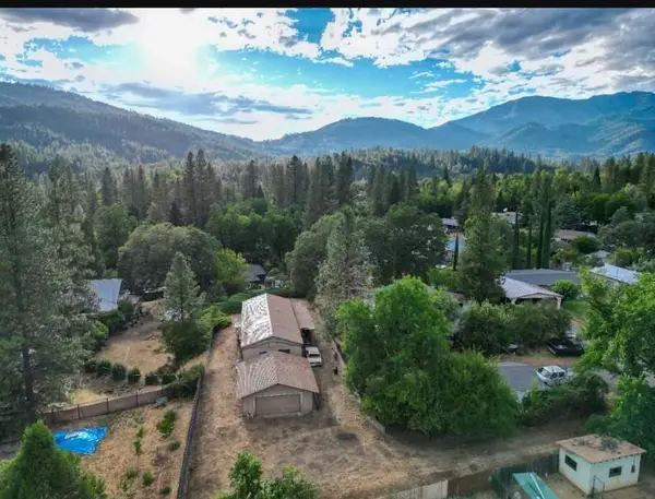 101 Long Street, Weaverville, CA 96093