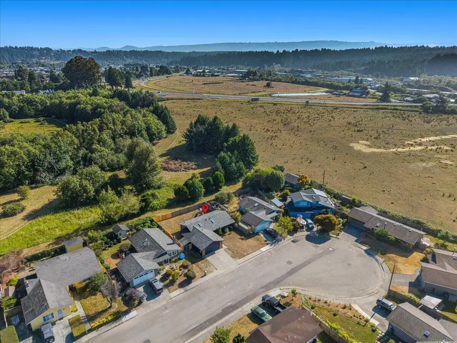 1656 Benjamin Court, Arcata, CA 95521 - #2