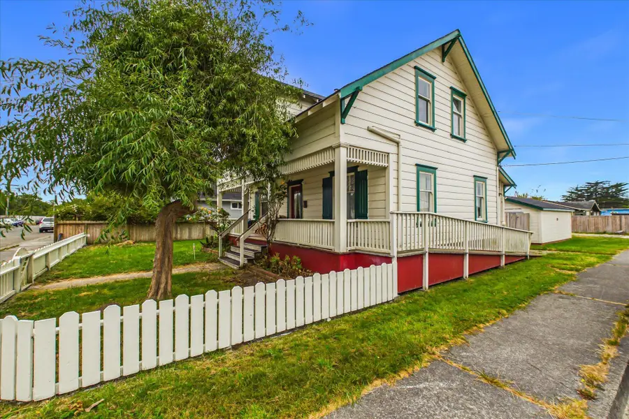 6762 Harrison Avenue, Fields Landing, CA 95537 - #3