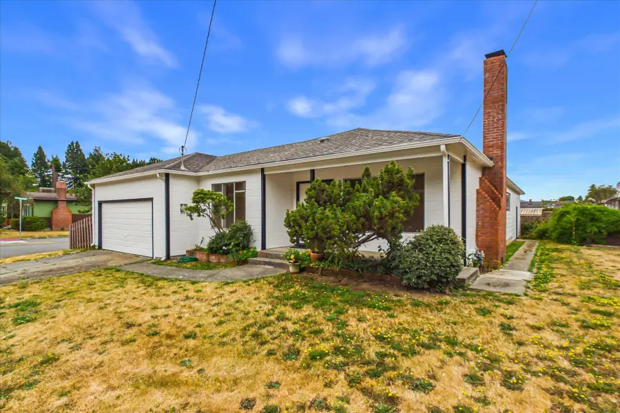 109 Acacia Drive, Blue Lake, CA 95525 - #2
