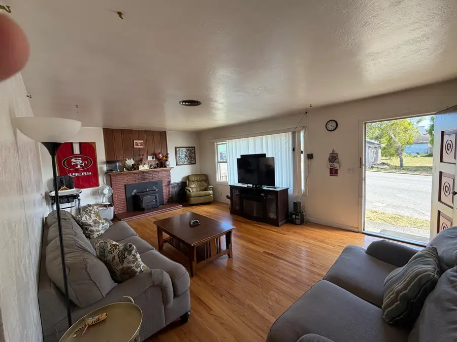 916 Allard Avenue, Eureka, CA 95503 - #3