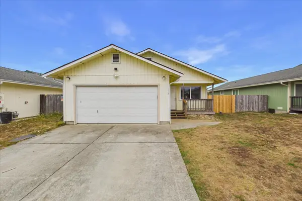 1015 Kirkwood Court, McKinleyville, CA 95519