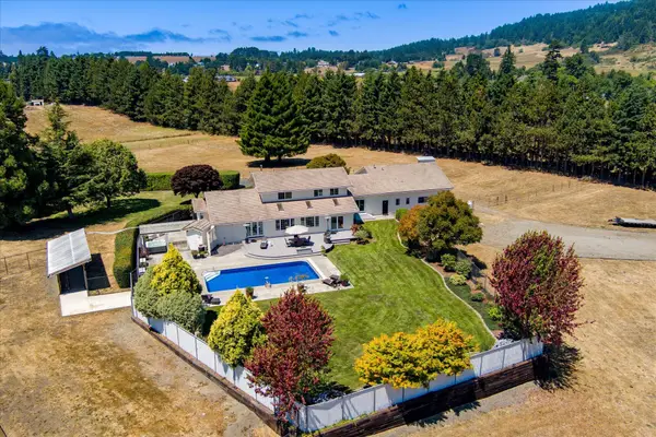 2505 Barber Creek Road, Hydesville, CA 95547