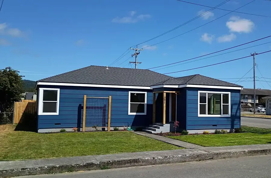 391 S 15th Street, Fortuna, CA 95540 - #2