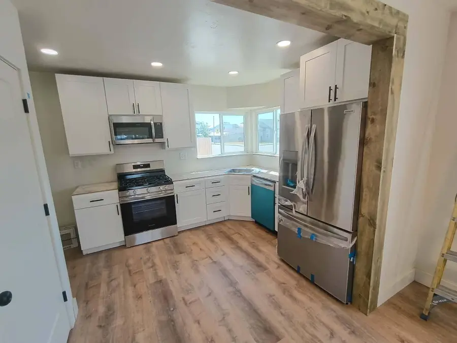 391 S 15th Street, Fortuna, CA 95540 - #3
