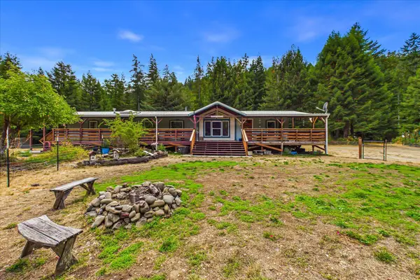 19008 California 36 None, Carlotta, CA 95528