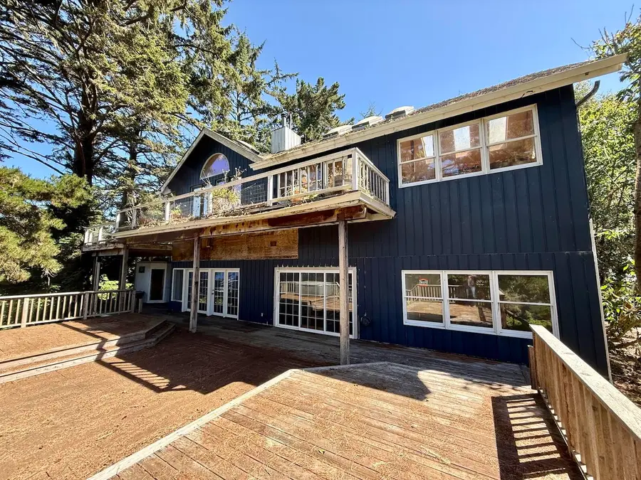 5185 Patrick Creek Drive, McKinleyville, CA 95519 - #3