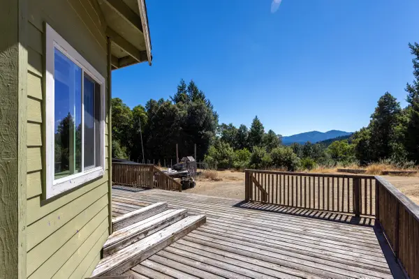 000 Mattole Road, Honeydew, CA 95545