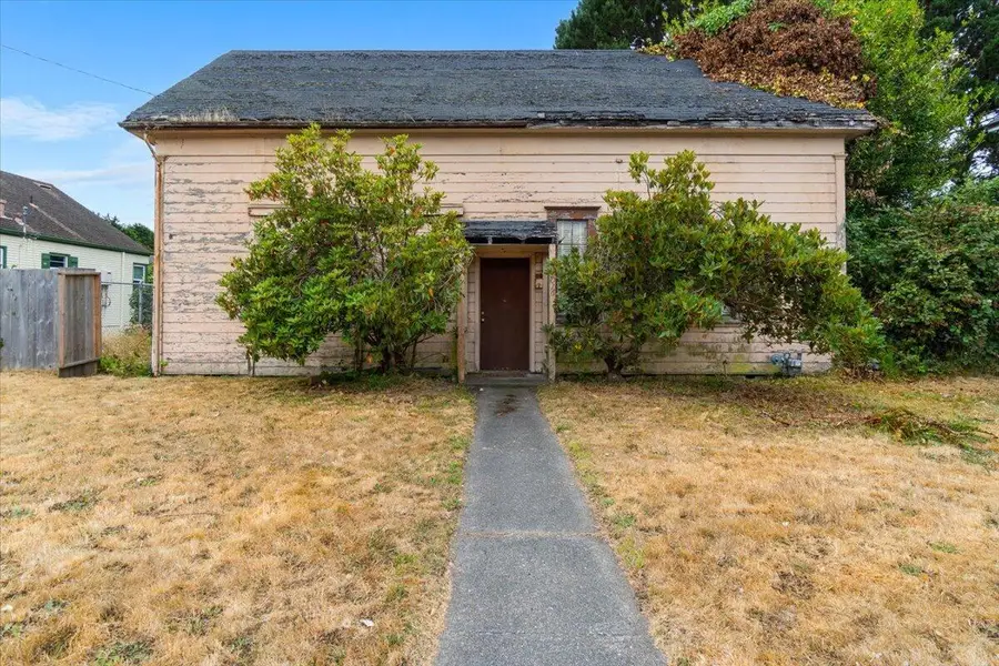 1016 G Street, Eureka, CA 95501 - #2