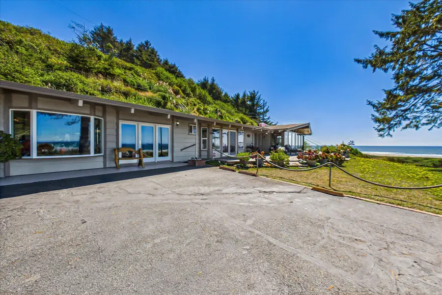 5078 Patrick Creek Drive, McKinleyville, CA 95519 - #2