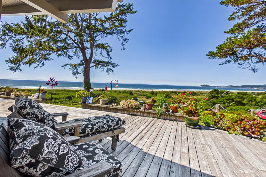 5078 Patrick Creek Drive, McKinleyville, CA 95519 - #3