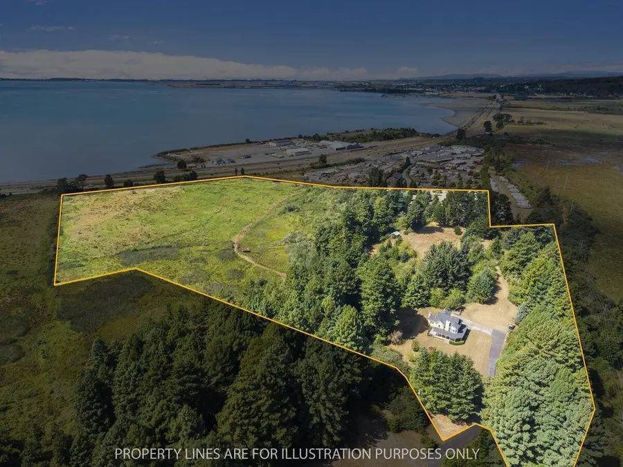 300 Antrim Lane, Bayside, CA 95524 - #3