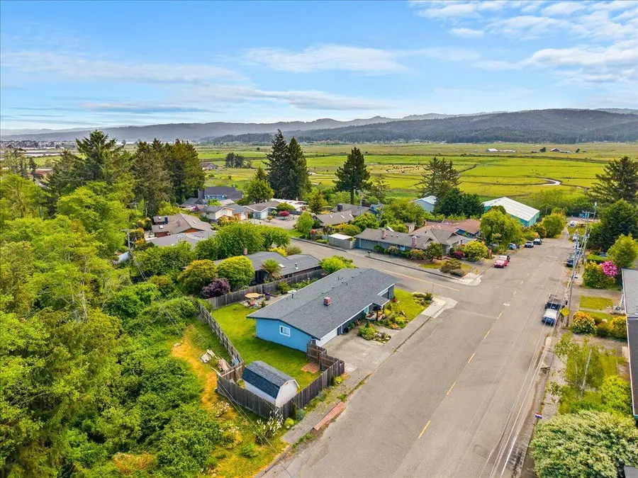 3575 Edgewood Road, Eureka, CA 95501 - #2