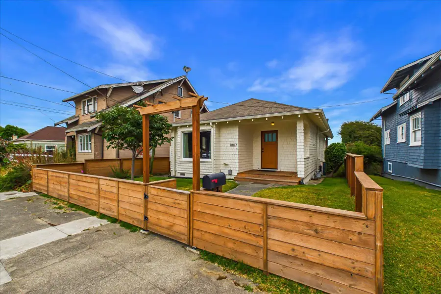 1007 17th Street, Eureka, CA 95501 - #2