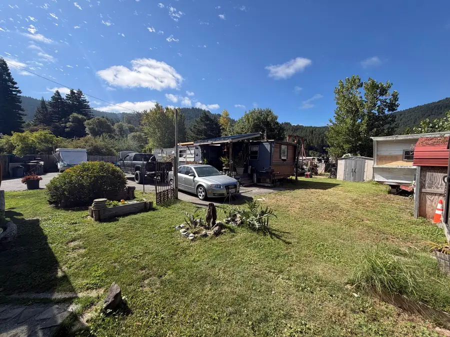 216 Orchard Way, Myers Flat, CA 95554 - #3