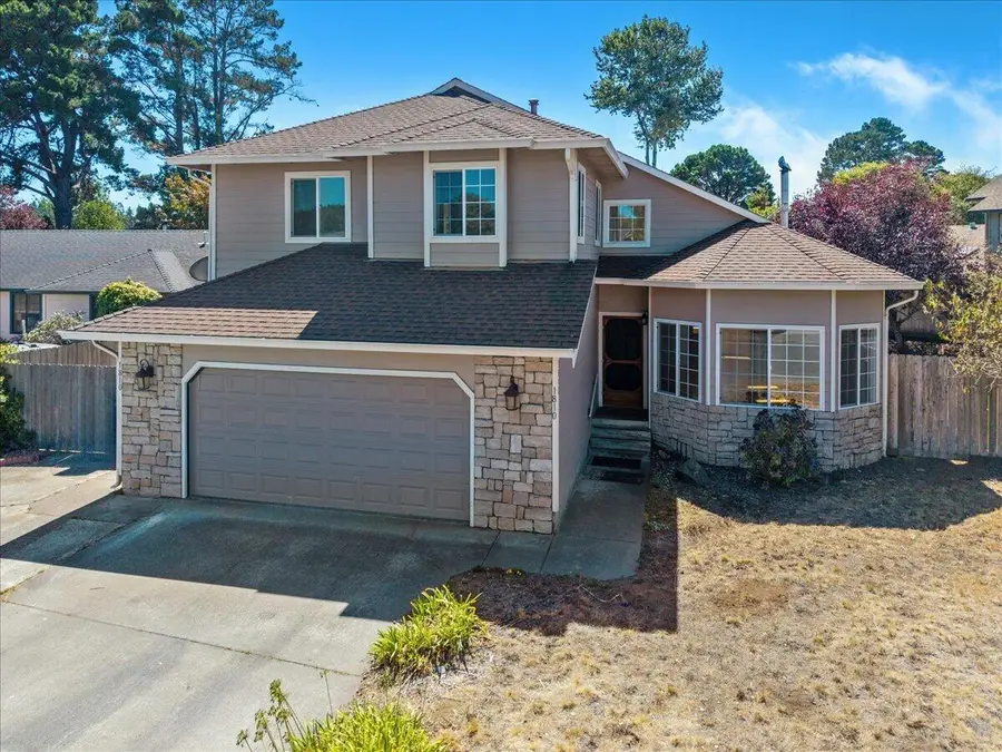 1810 Heartwood Drive, McKinleyville, CA 95519 - #2