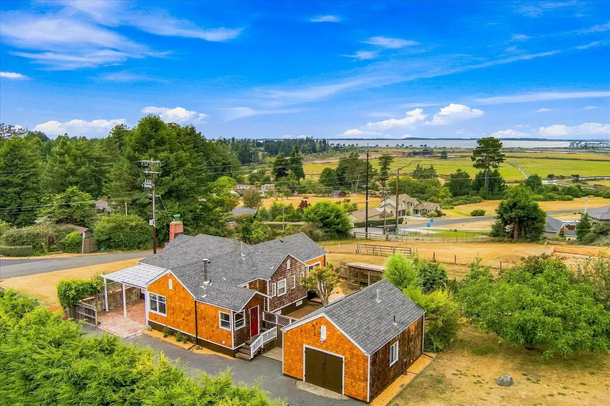 3253 Mitchell Heights Drive, Eureka, CA 95503 - #1