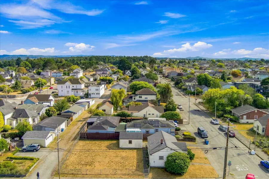803 L Street, Eureka, CA 95501 - #3