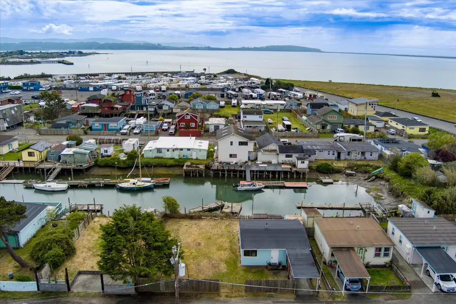 129 Cod Street, Eureka, CA 95503 - #2