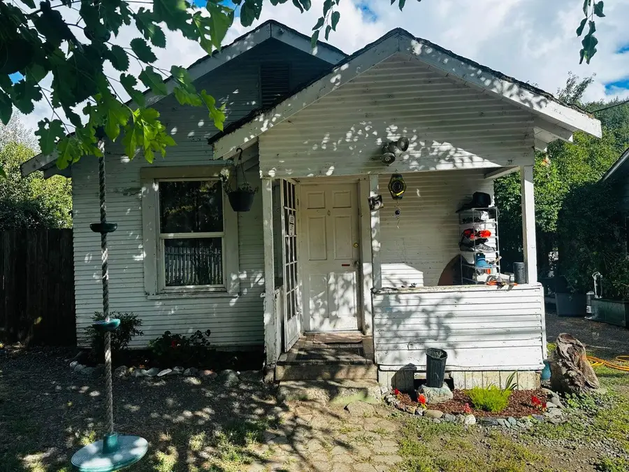 38819 Kneeland Road, Bridgeville, CA 95526 - #2