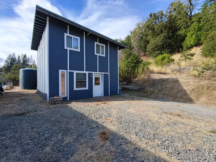 471 Wallan Road, Garberville, CA 95542 - #2