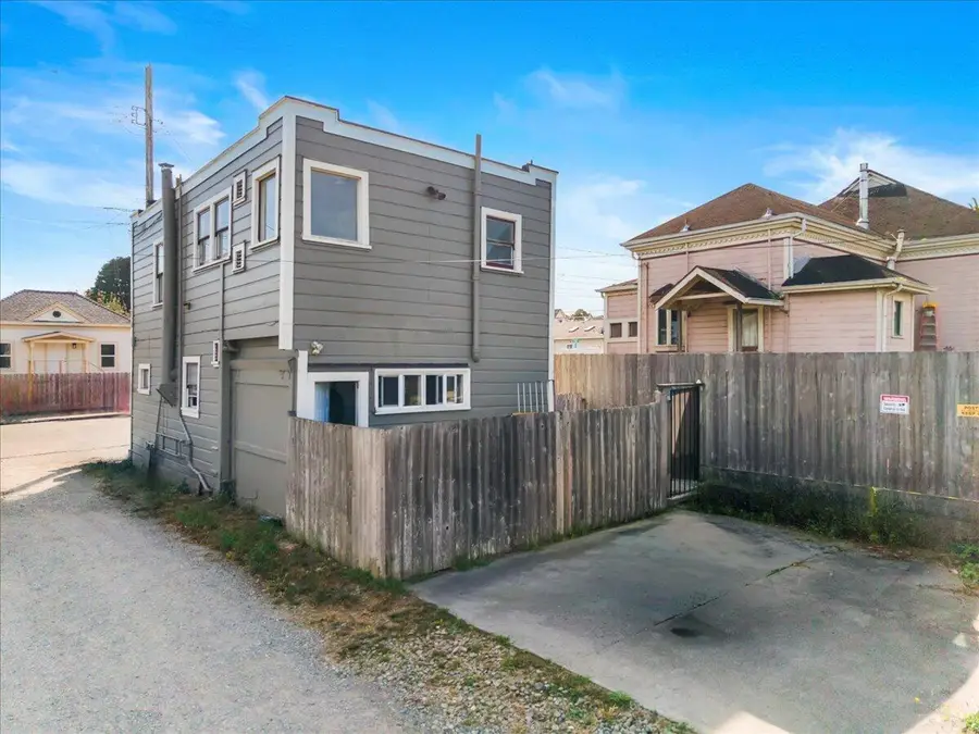 1824 California Street, Eureka, CA 95501 - #2