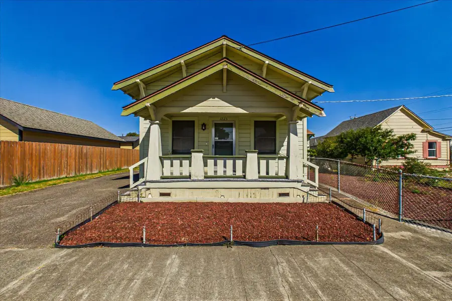 1225 9th Street, Eureka, CA 95501 - #2