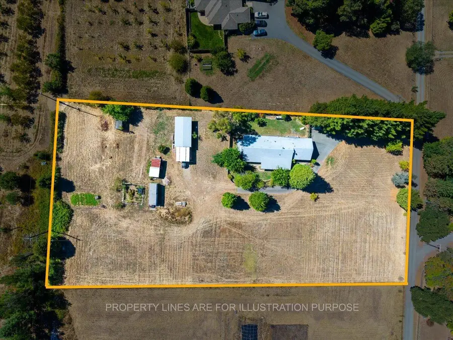 82 Redbud Lane, Willow Creek, CA 95573 - #2