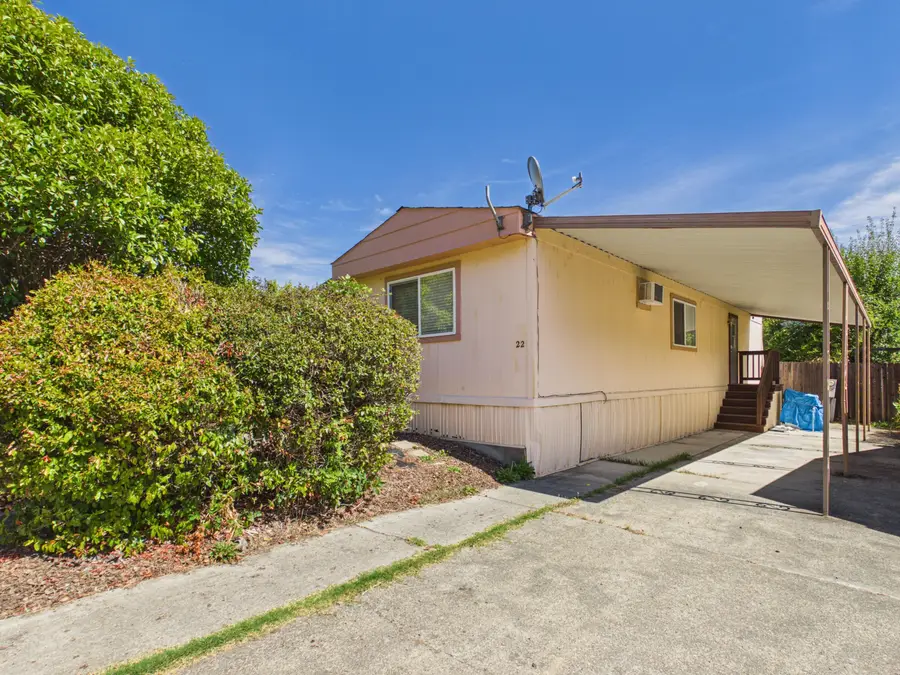 72 W Coast Road #22, Redway, CA 95560 - #2