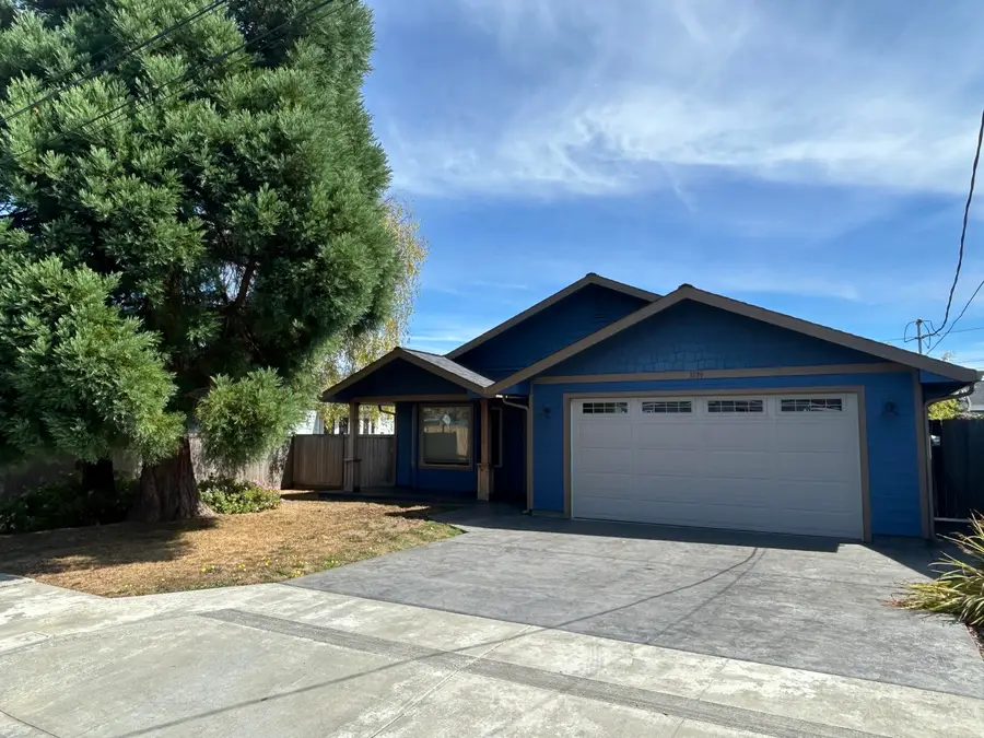 1519 T Street, Eureka, CA 95501 - #2