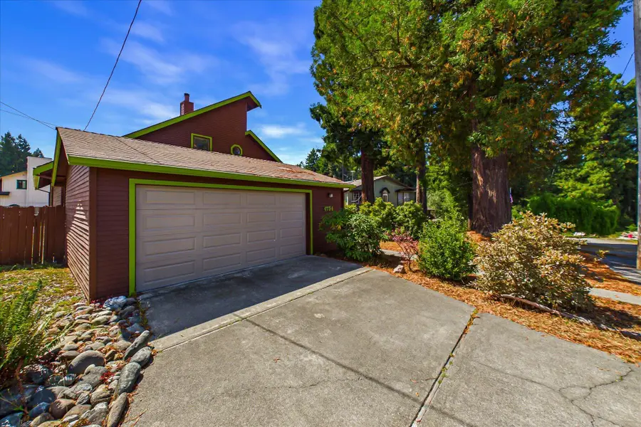 4734 Campton Road, Cutten, CA 95503 - #2