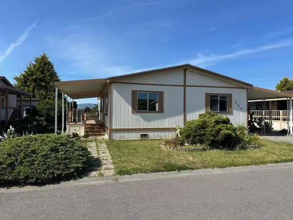 160 Monarch Drive #160, Fortuna, CA 95540